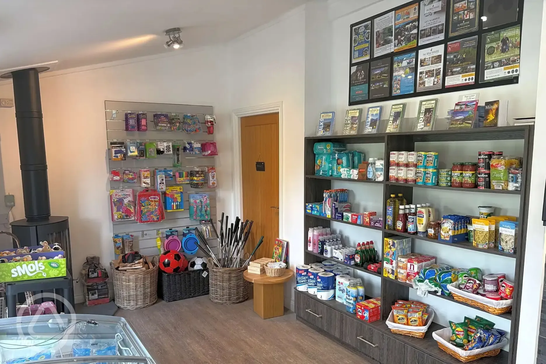 Onsite shop selling snacks, toys, drinks, ice cream and more Onsite shop selling snacks, toys, drinks, ice cream and more