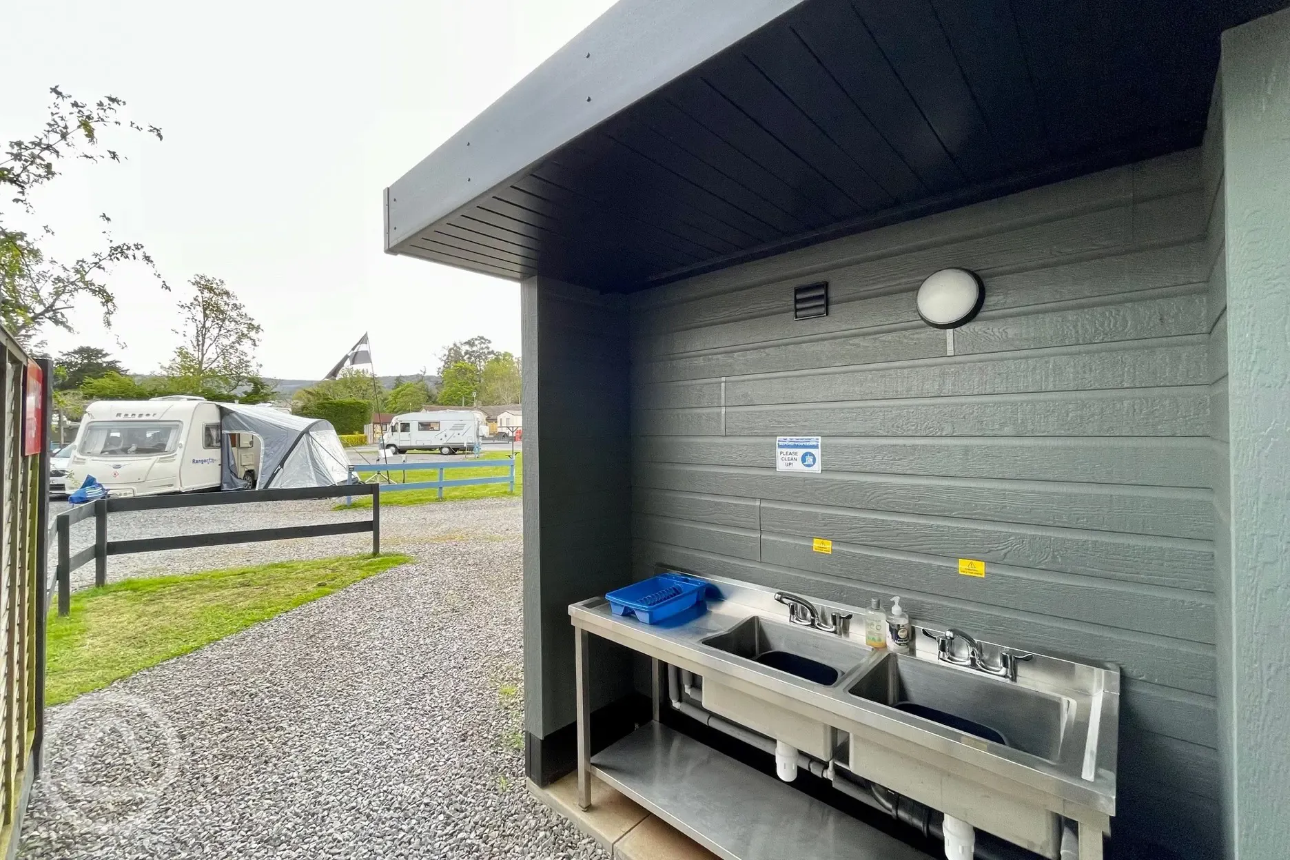 Outdoor washing up area