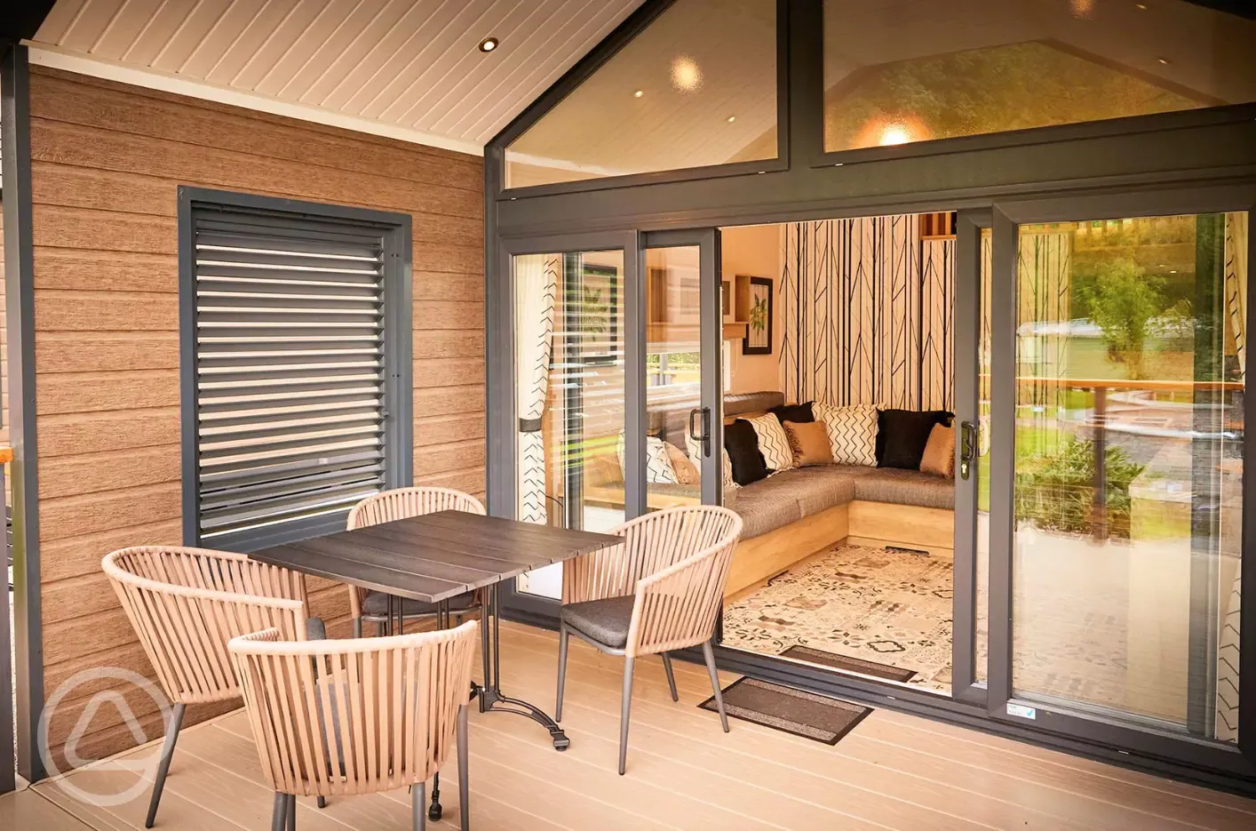 Forest glamping pod (dog friendly) decking area