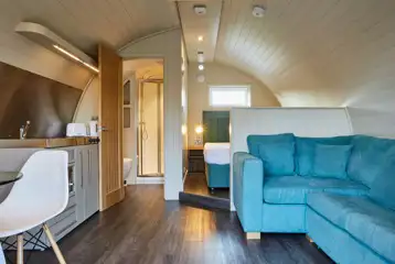 Superior ensuite glamping pod with electric hot tub - interior 