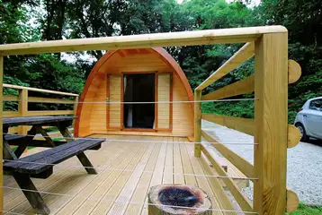 Ensuite glamping pod with raised deck area Ensuite glamping pod with raised deck area