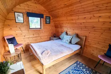 Kingfisher medium pod with a small double bed (bring bedding)