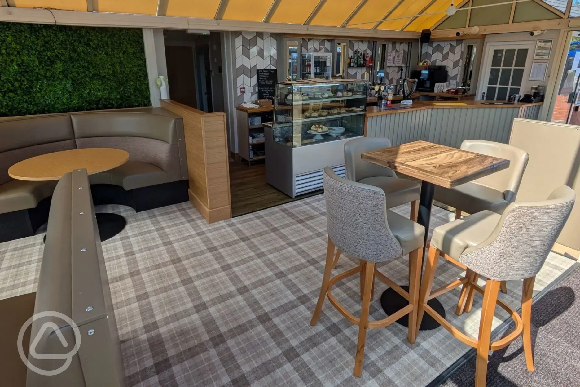 Cafe and bar seating
