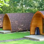 Camping pods, unfurnished with heater, electricity and lighting (pet free) Camping pods, unfurnished with heater, electricity and lighting (pet free)