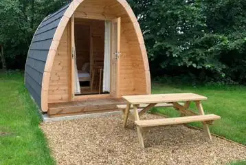 Small pod (dog friendly) Small pod (dog friendly)