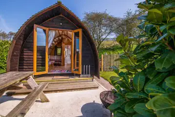 Deluxe ensuite Wigwam pod