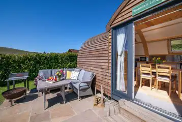 Premier ensuite Wigwam pod