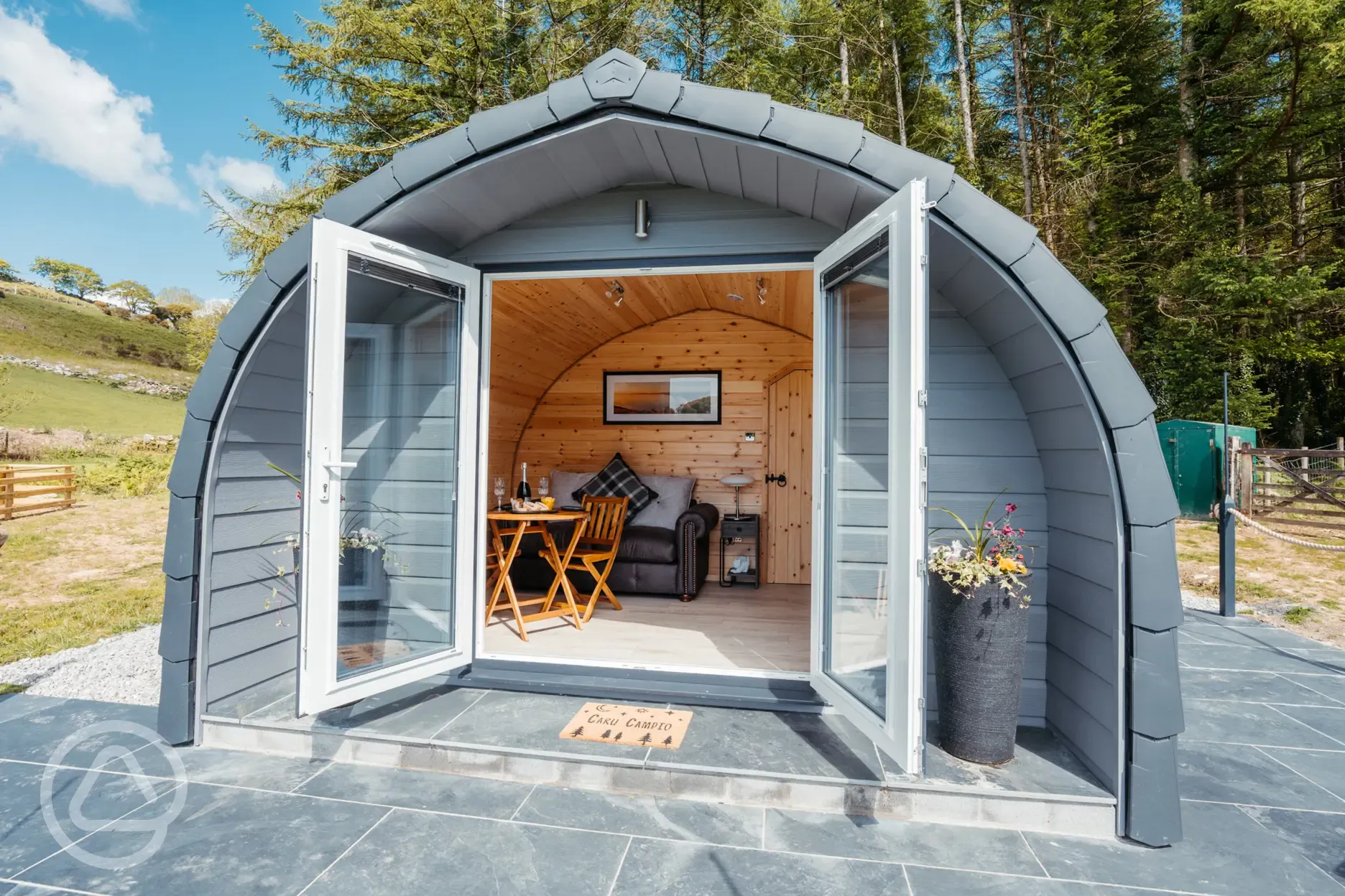 Luxury ensuite glamping pods exterior