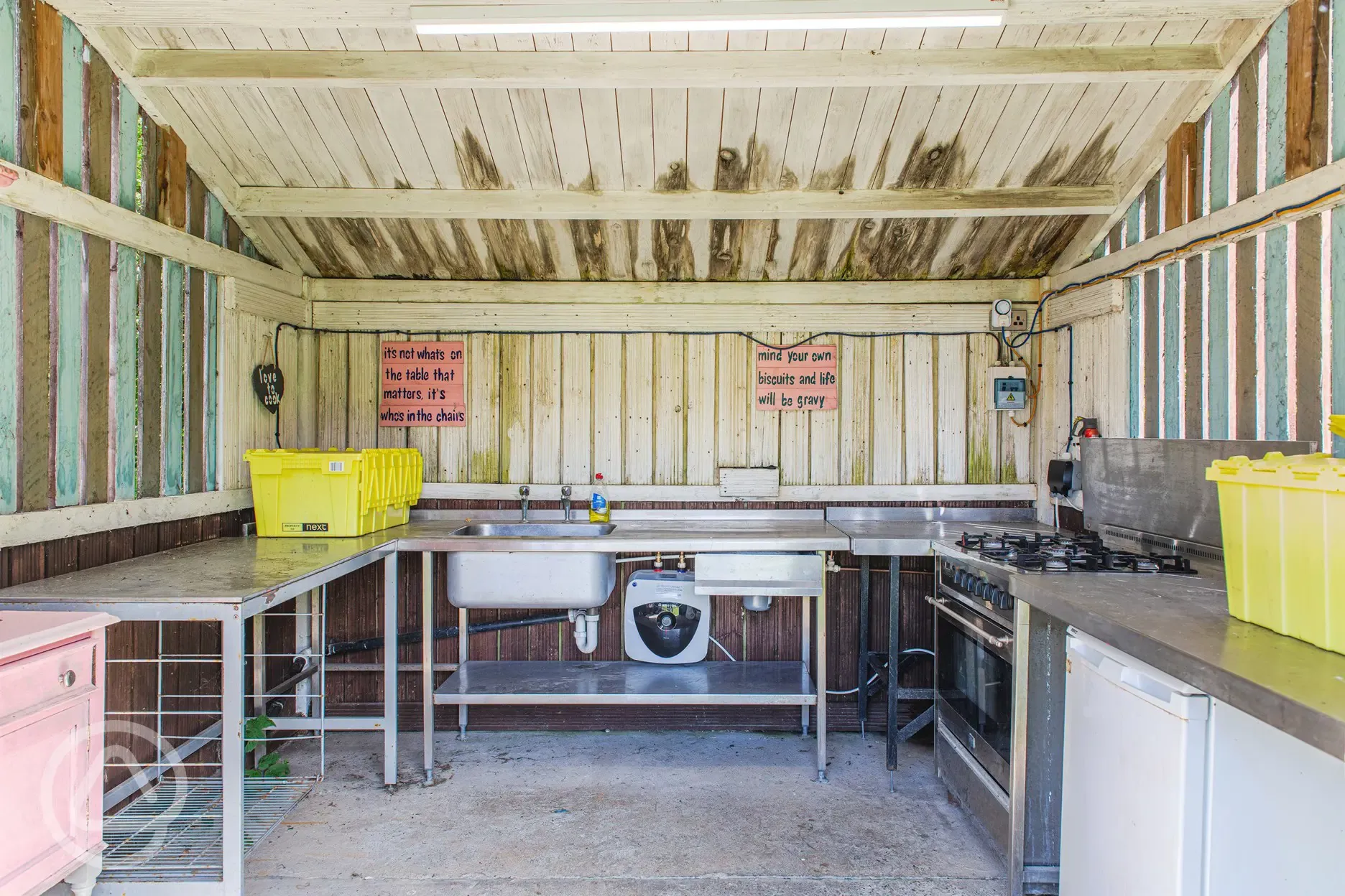 Washing up area