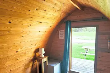 Camping pod with an unfurnished interior Camping pod with an unfurnished interior