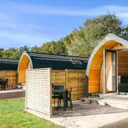 Mega ensuite glamping pods