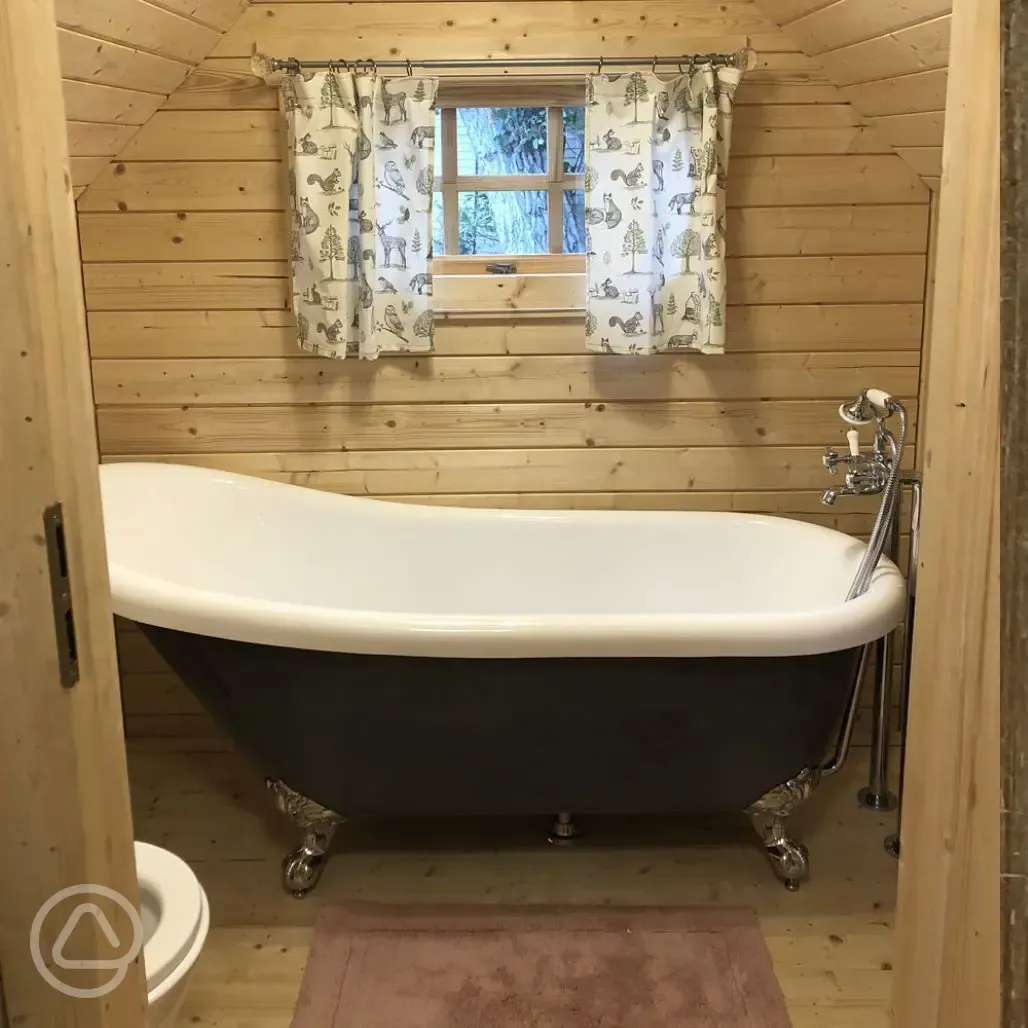 Enchanted cottage bath