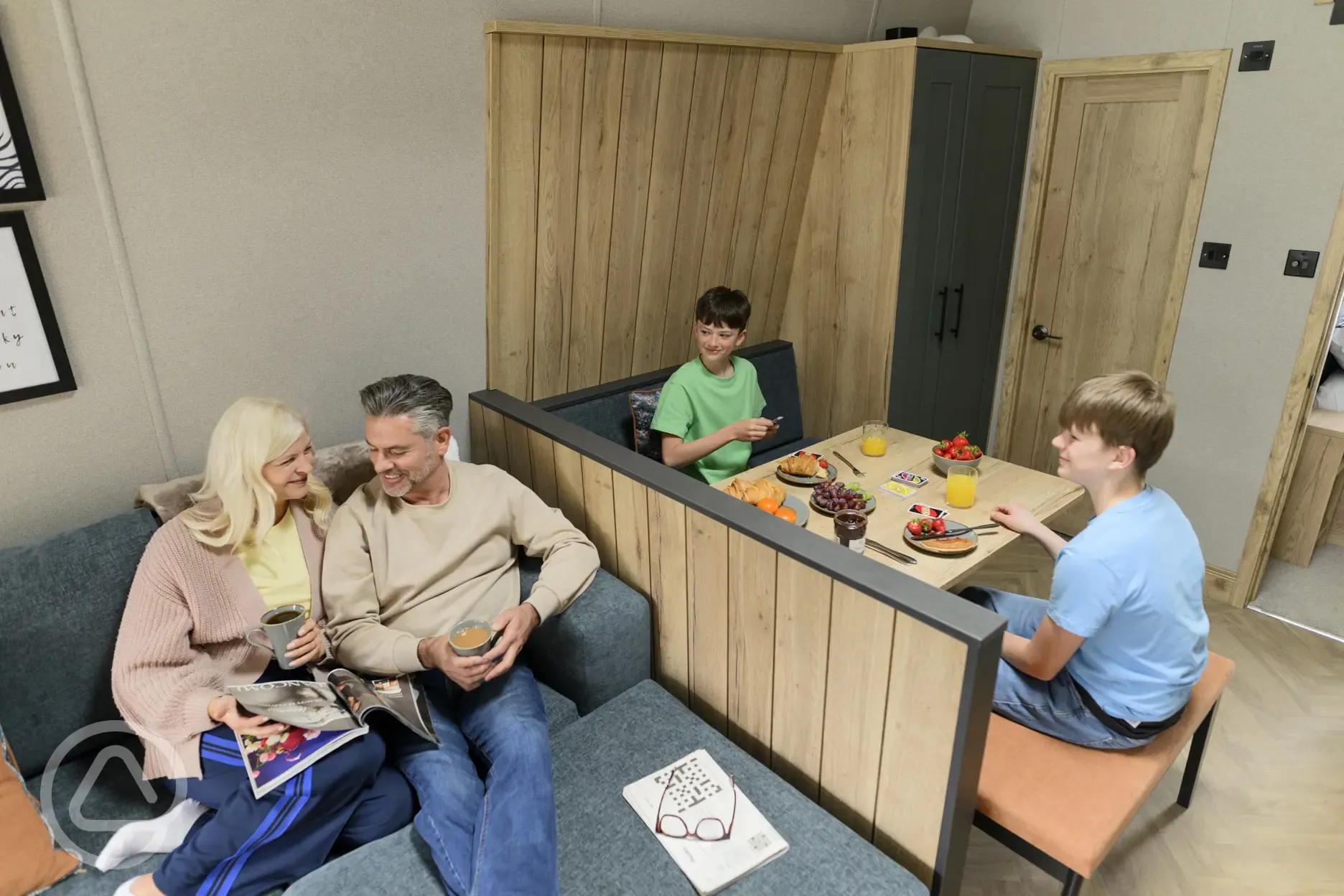 Glamping pod dining area 