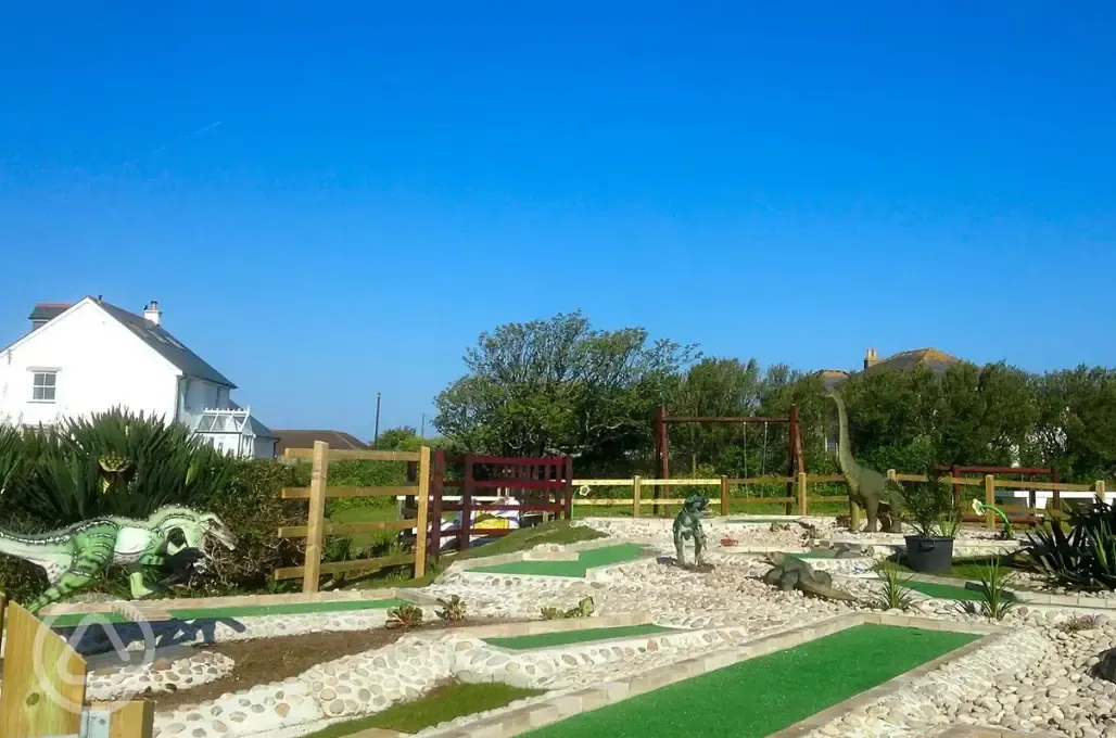 Crazy golf