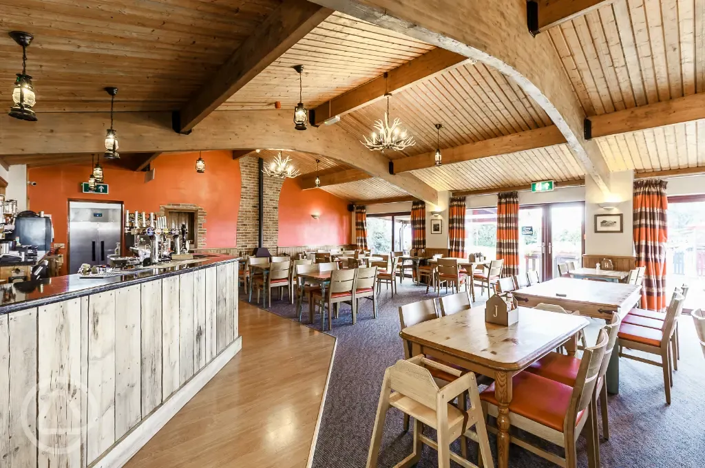 The Lodge Cafe Bar and Grill