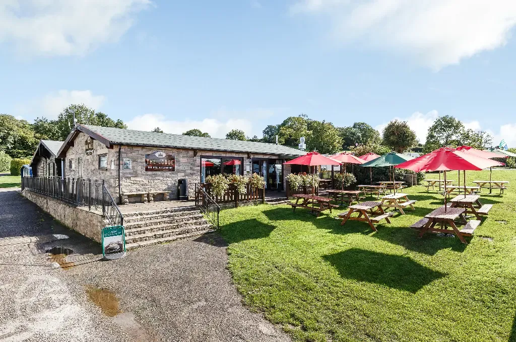 The Lodge Cafe Bar and Grill