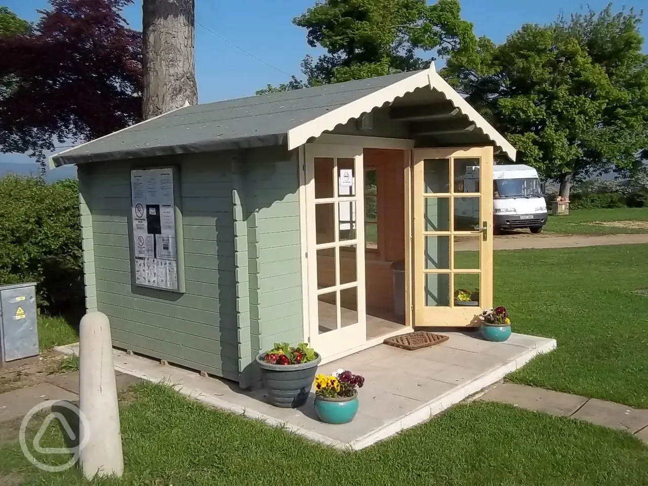 Washing up area and tourism information