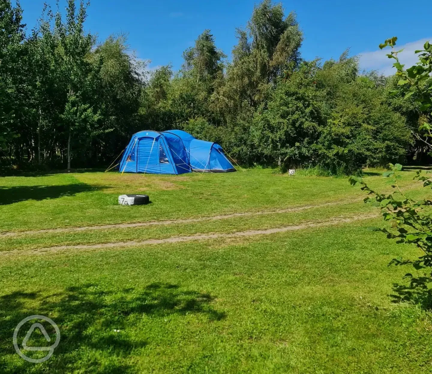 Non electric grass pitches for tents and small campervans (9m x 9m)