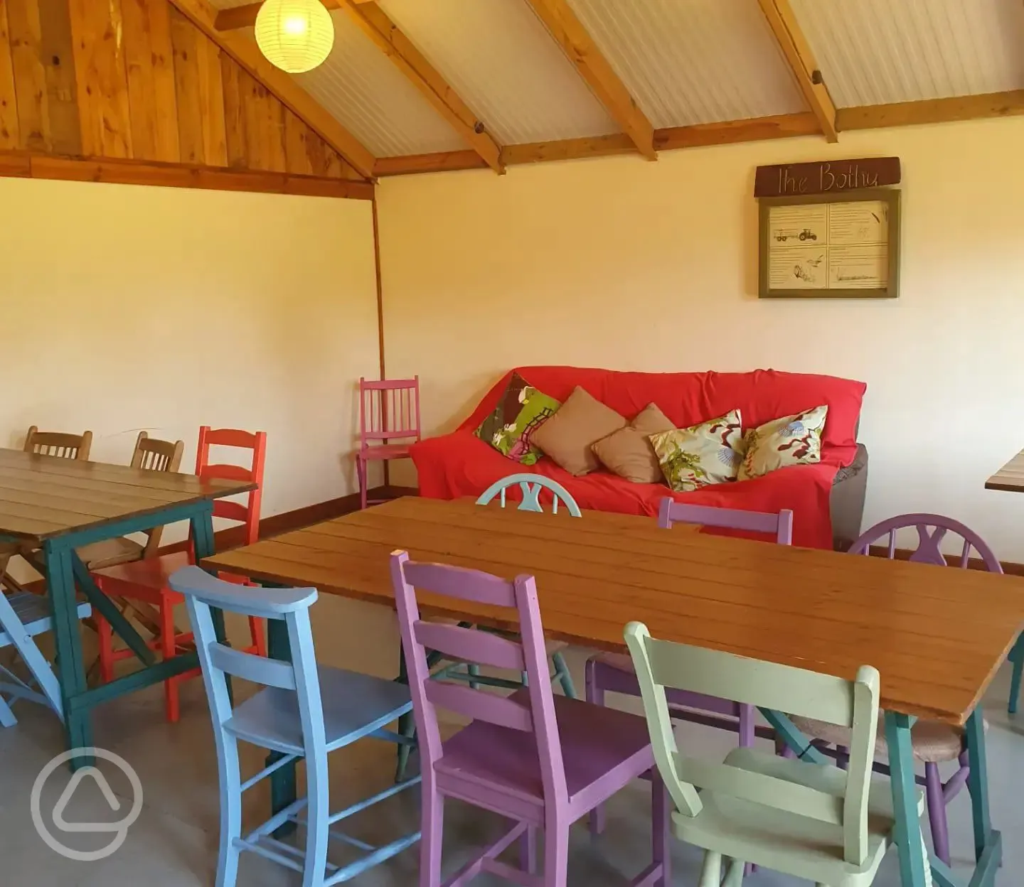 Communal area - The Bothy seating area and sofa