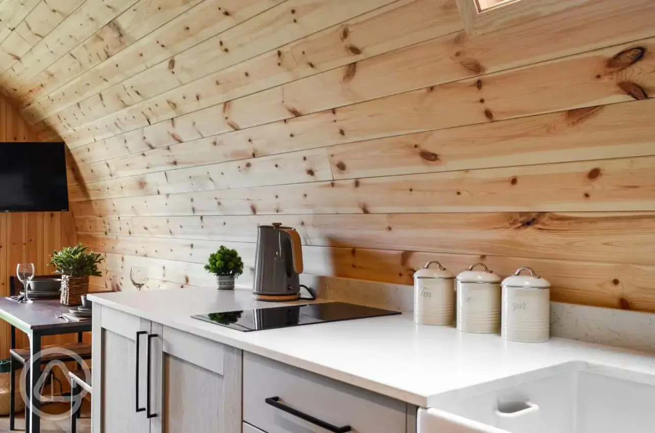 Ensuite glamping pod kitchen