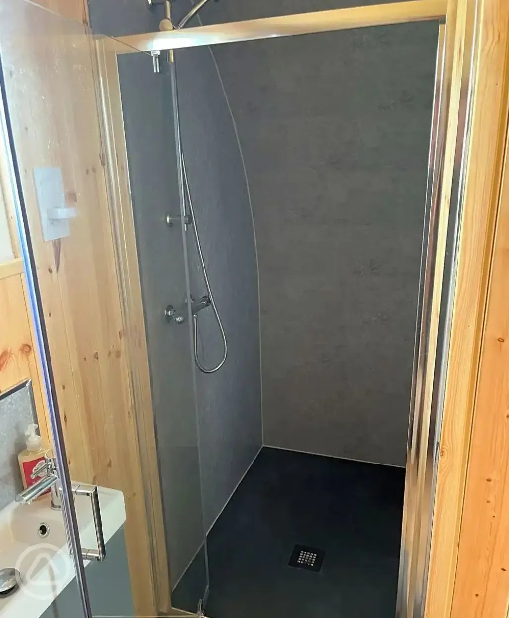 Ensuite glamping pod shower