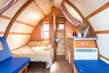 Wigwam pod interior Wigwam pod interior