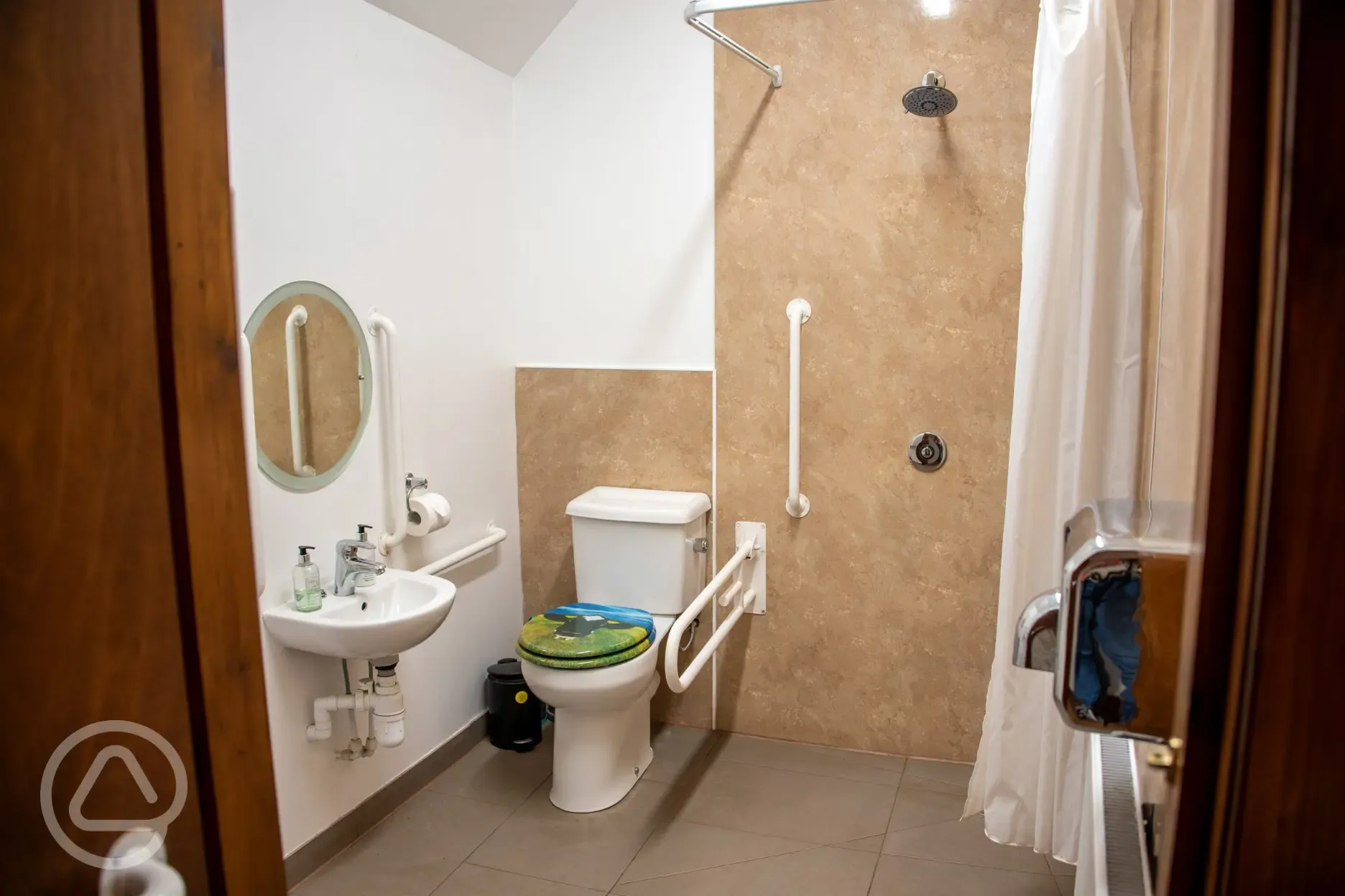 Family shower room