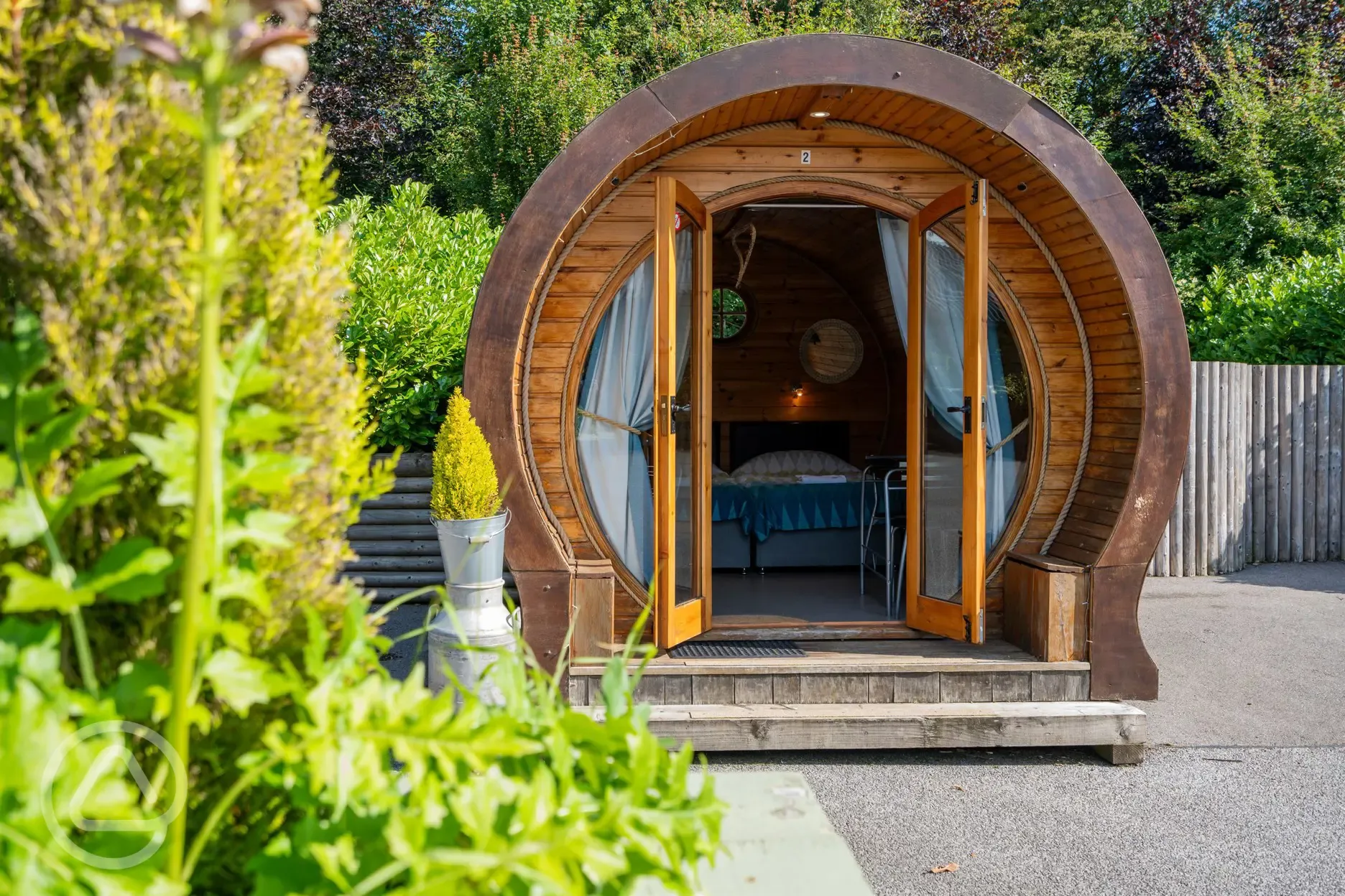 Glamping pods