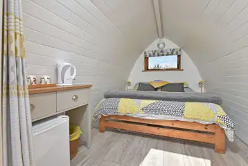 Daisy, Jasmine, and Lily glamping pods glamping pod interior Daisy, Jasmine, and Lily glamping pods glamping pod interior