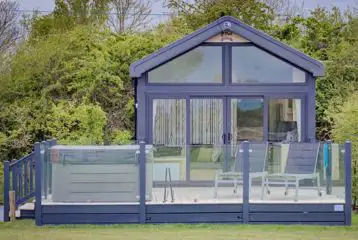 Glass House with hot tub Glass House with hot tub