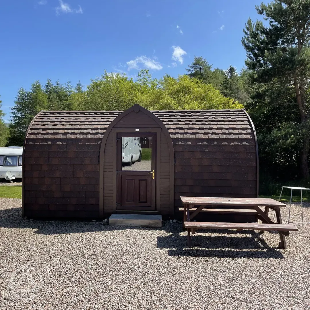 Family ensuite hiker pod with double bed, two single beds and a single bunk bed Family ensuite hiker pod with double bed, two single beds and a single bunk bed