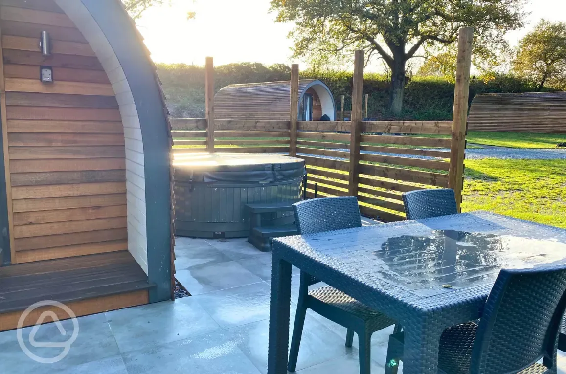 Luxury cedar pod and hot tub