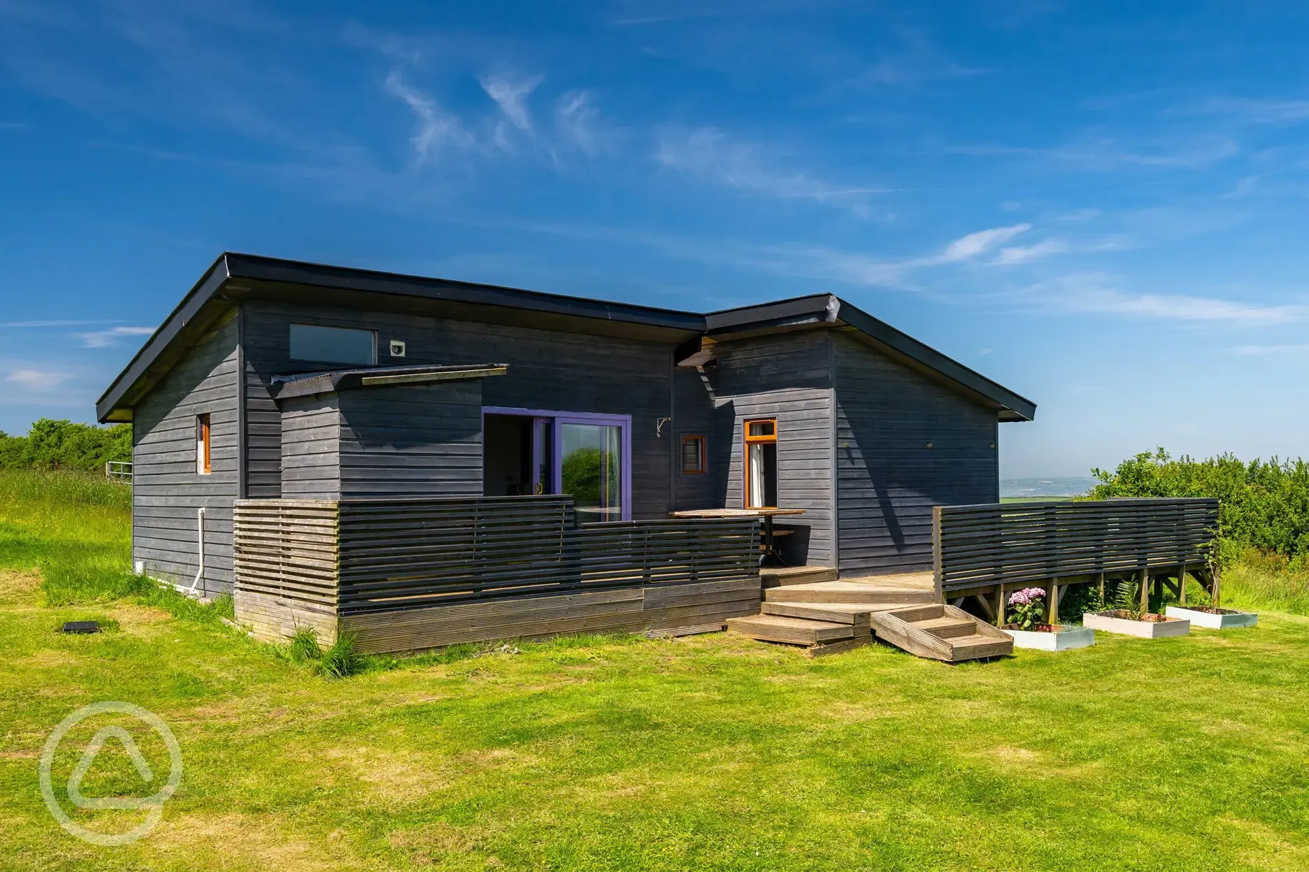 Tamarisk cabin