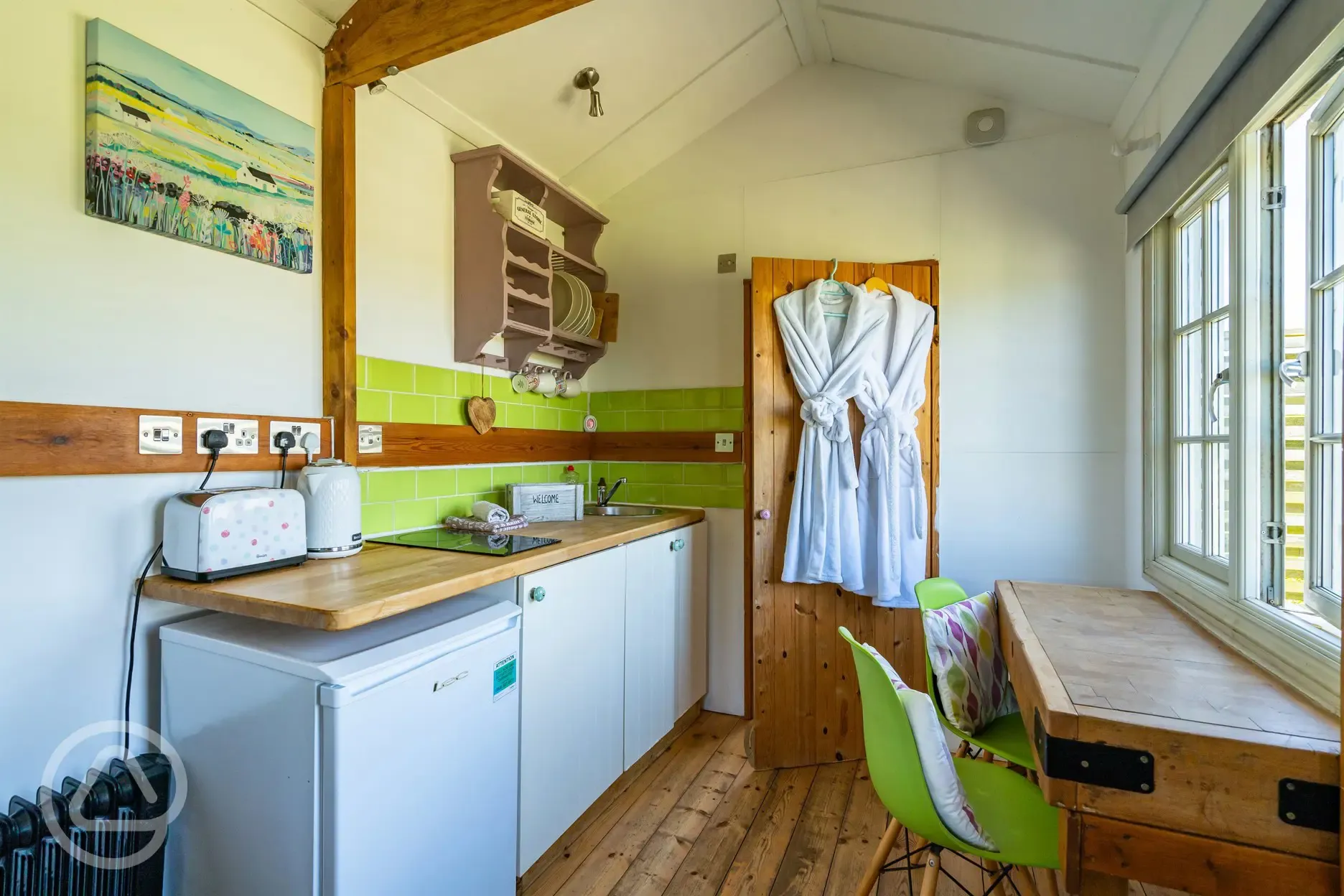 Kerensa cabin kitchenette