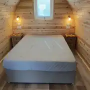 Pod - two person interior