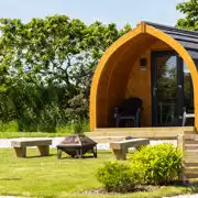 Willow ensuite glamping pod (dog friendly)