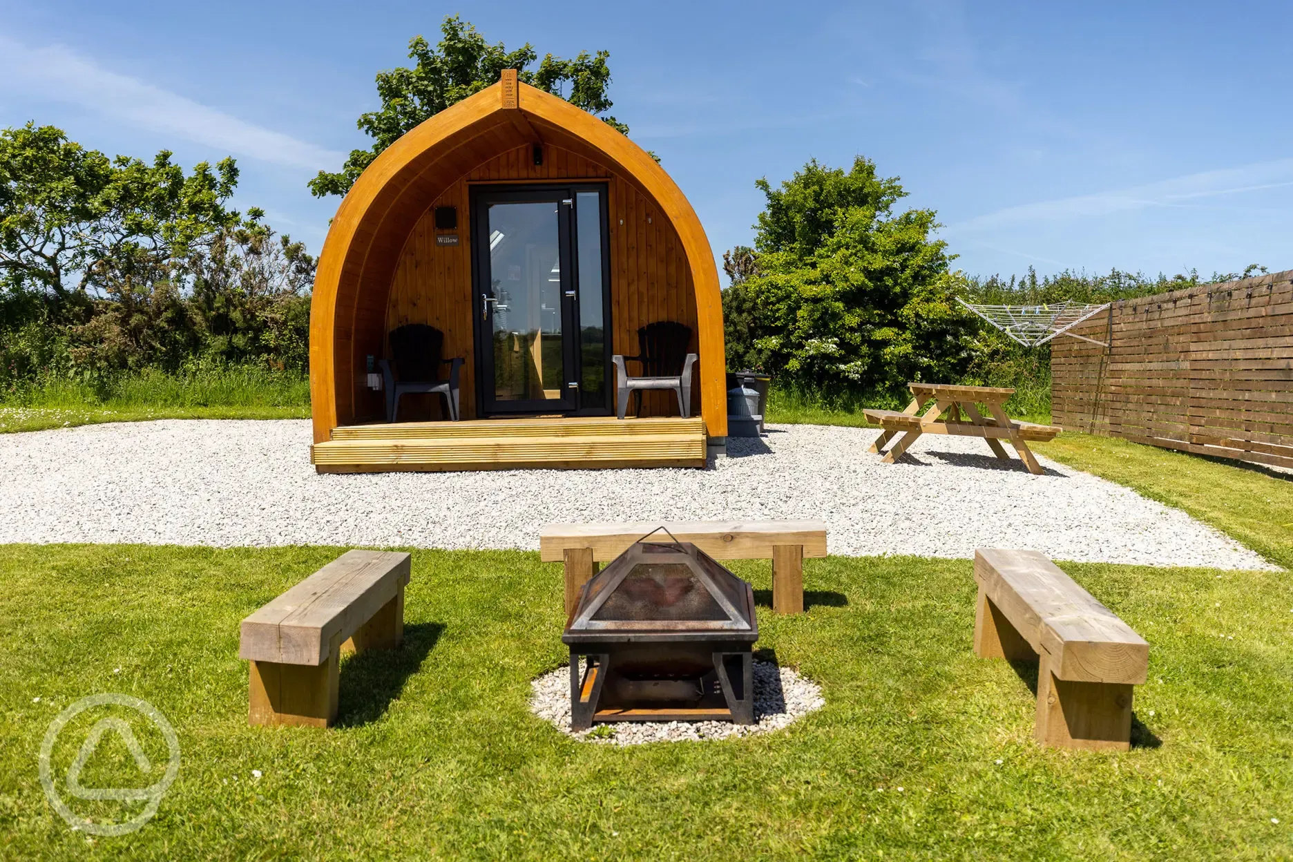 Willow ensuite glamping pod (dog friendly)