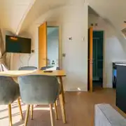 Side entry pod interior