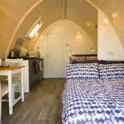 Elite pods double bed and double sofa bed (bedding provided)
