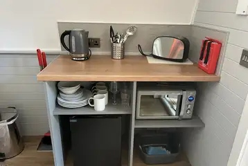 Cooking basics in the superior camping pod