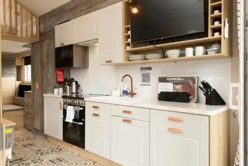 Ensuite glamping cabin kitchen