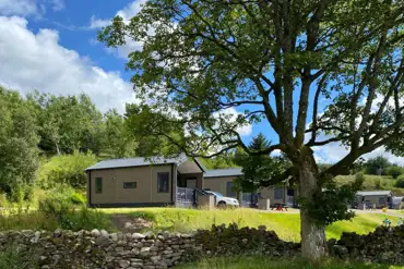 Ensuite glamping cabin with covered decking areas