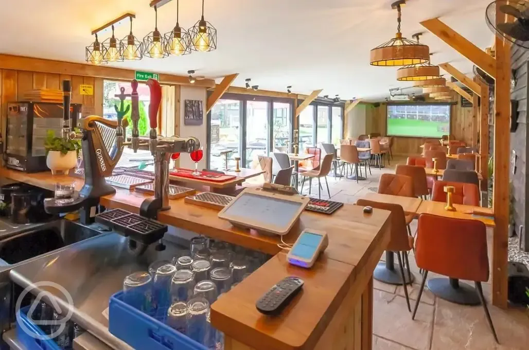 Bens bar