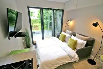 Sunridge Eco Pod with hot tub double sofa bed Sunridge Eco Pod with hot tub double sofa bed