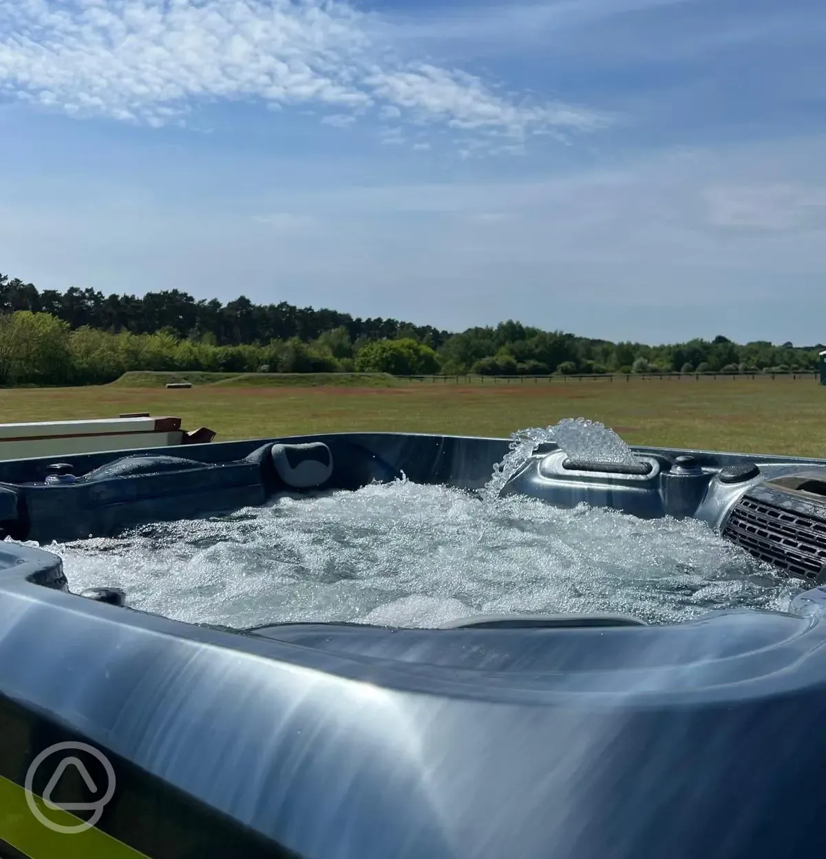 Sunset View pod hot tub