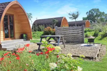 Notgrove Holidays, Notgrove, Cheltenham, Gloucestershire