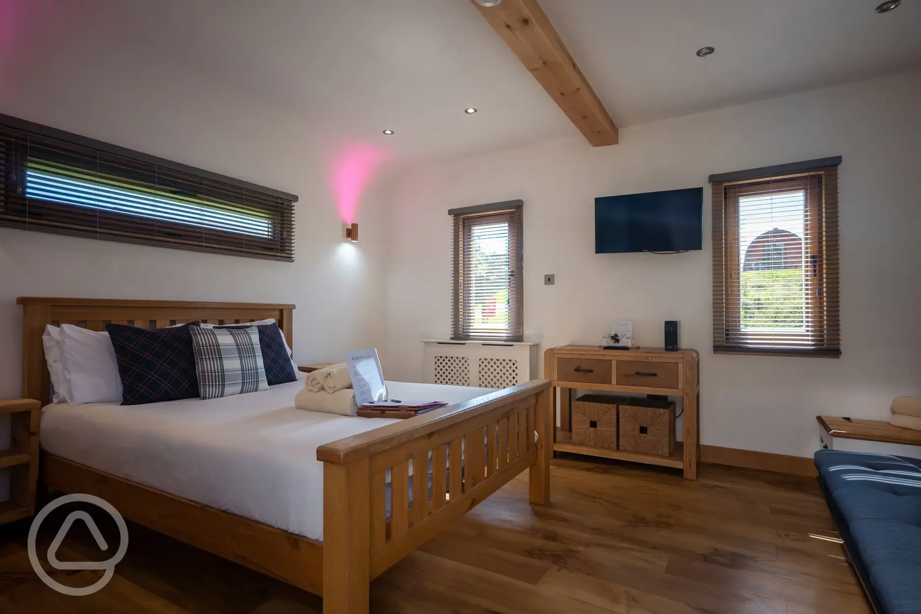 Argyll pod bedroom