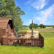 Badger pod with hot tub