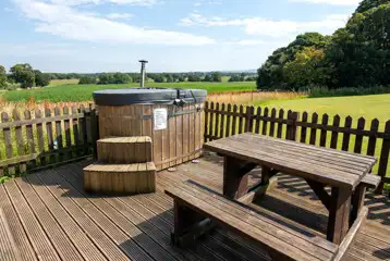 Badger pod with hot tub