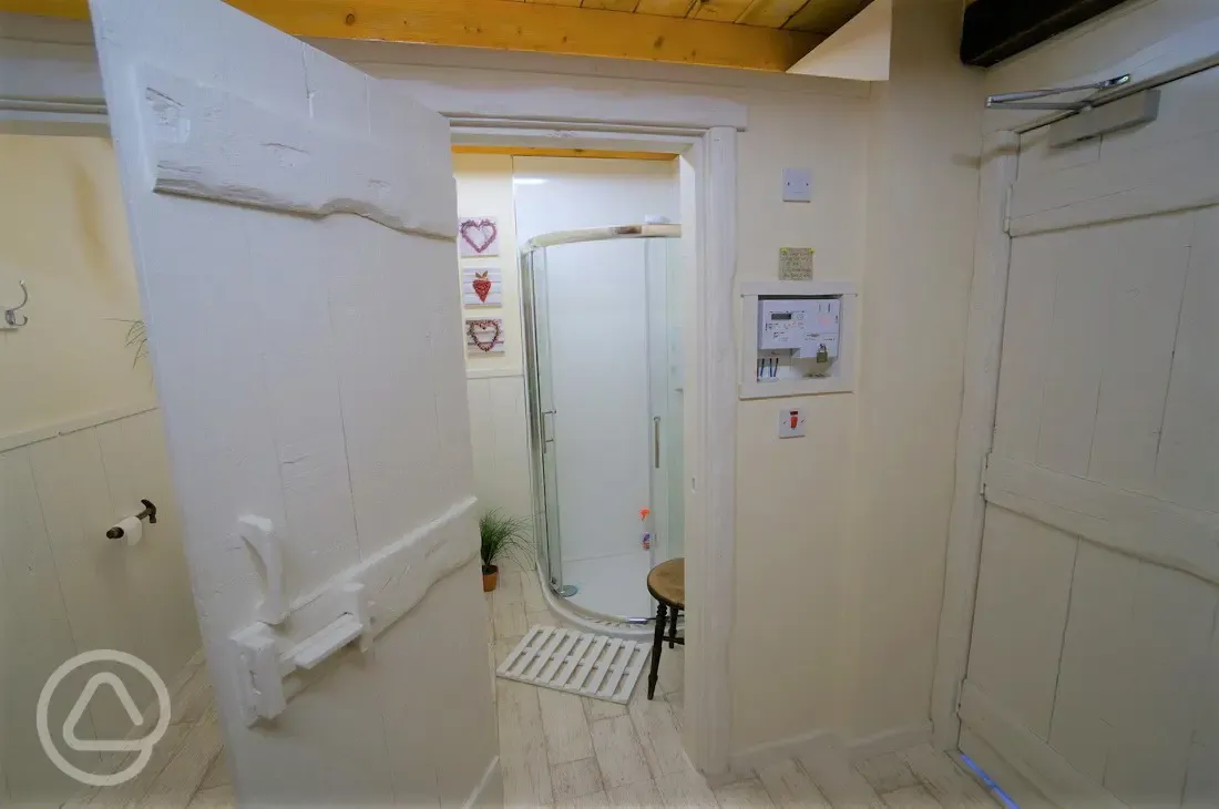 Shared bathrooms Shared bathrooms